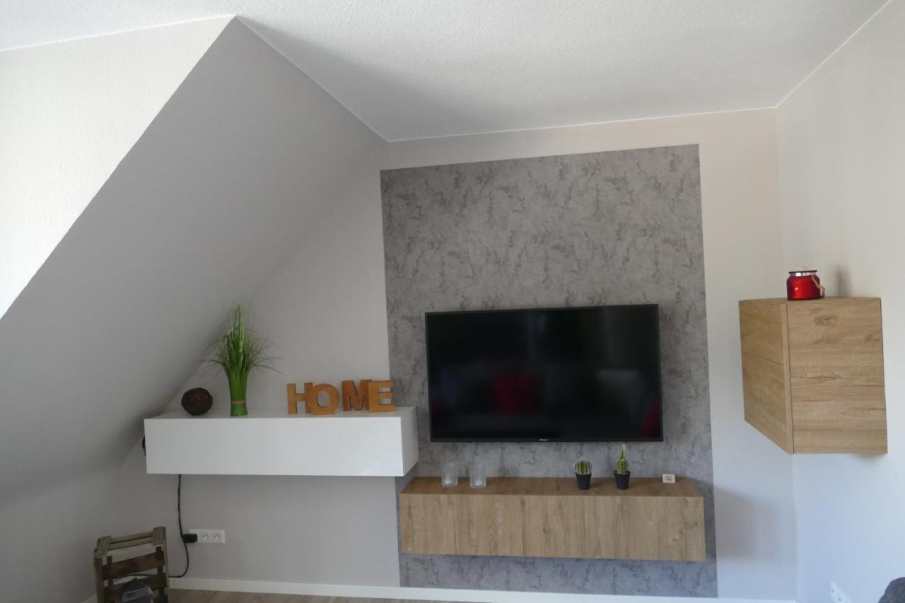 Ferienwohnung Haus Am Calmont 브렘 외부 사진
